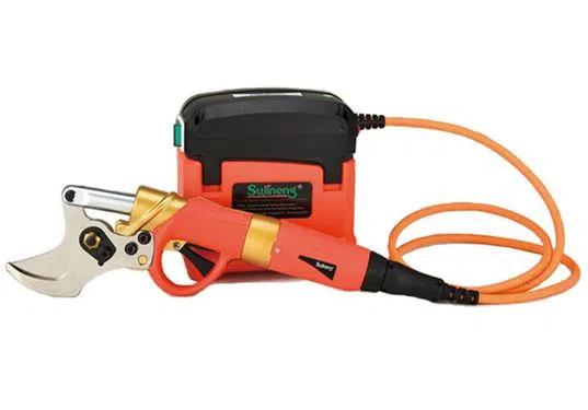 Battery Powered Pruning Shears